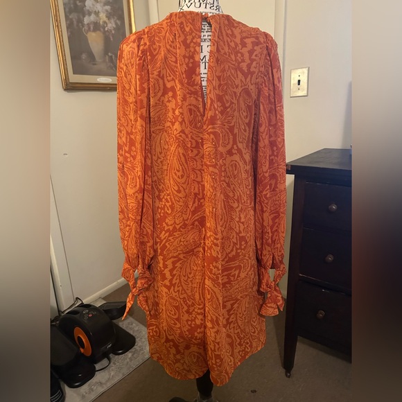 Calvin Klein Orange Paisley Long Sleeve Dress - Picture 2 of 3